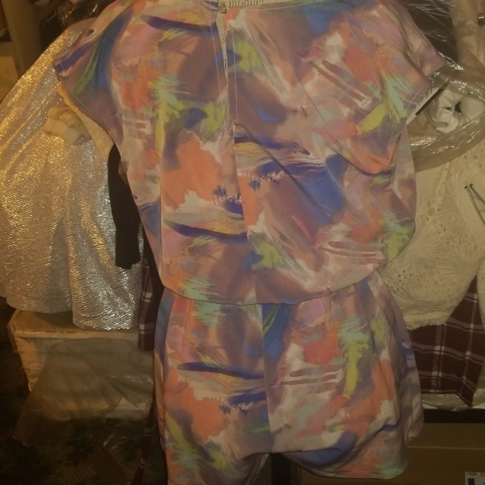 Romper - Picture 5 of 6